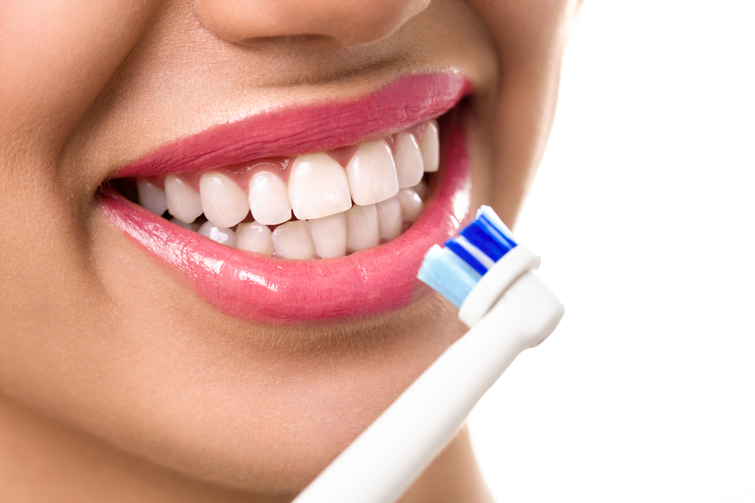 At Home vs. Clinical Methods for Teeth Whitening