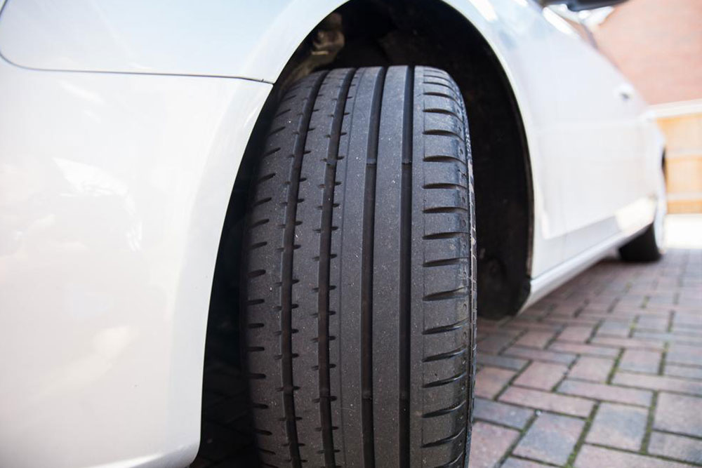 10 Tips for Car Tire Safety